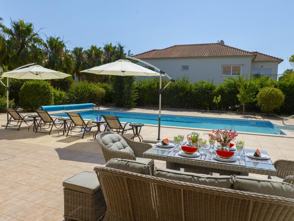 Meneou Seaside Mansion 7 Villa Larnaca Exterior foto
